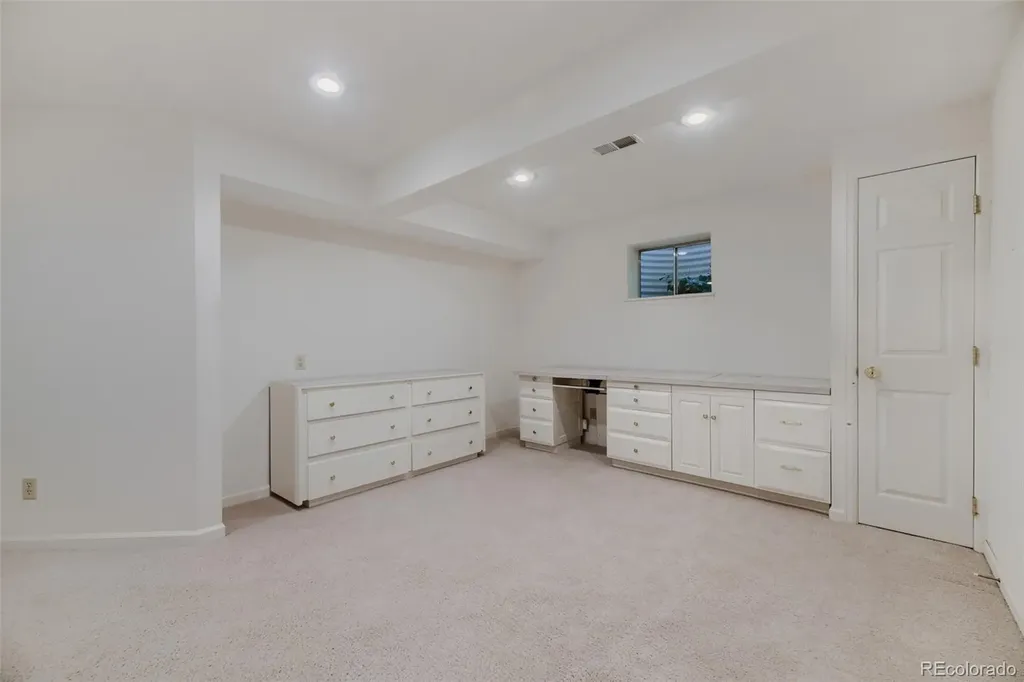 6018 E Briarwood Circle Englewood CO 80112