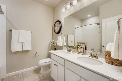 27942 E Glasgow Place Aurora CO 80016