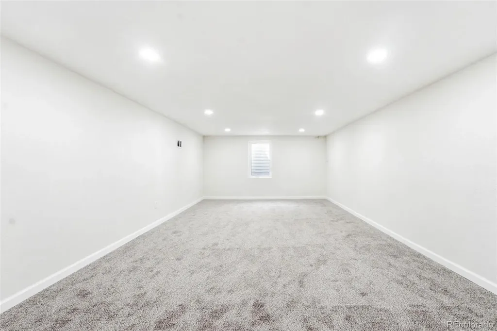 3137 Ursula Street Aurora CO 80011