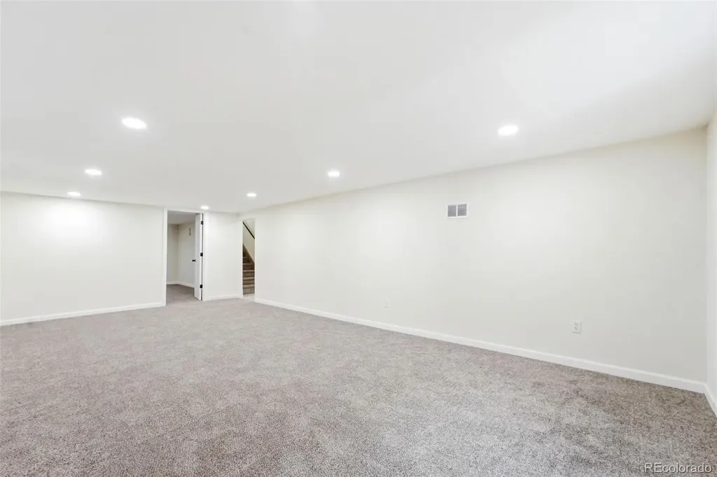 3137 Ursula Street Aurora CO 80011
