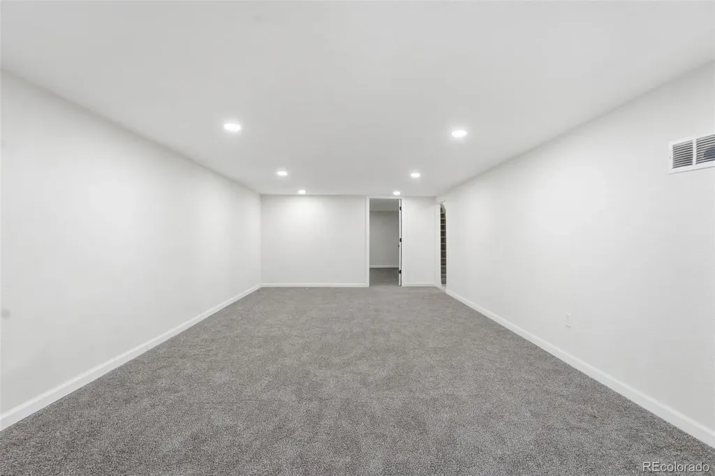 3137 Ursula Street Aurora CO 80011