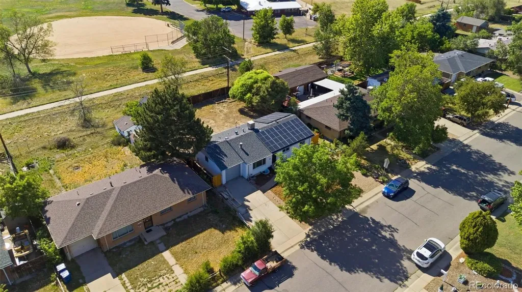 3137 Ursula Street Aurora CO 80011