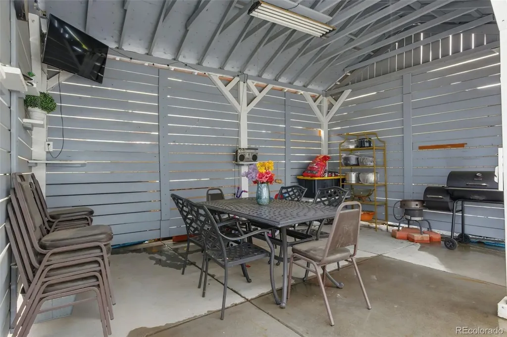 4307 Durham Court Denver CO 80239
