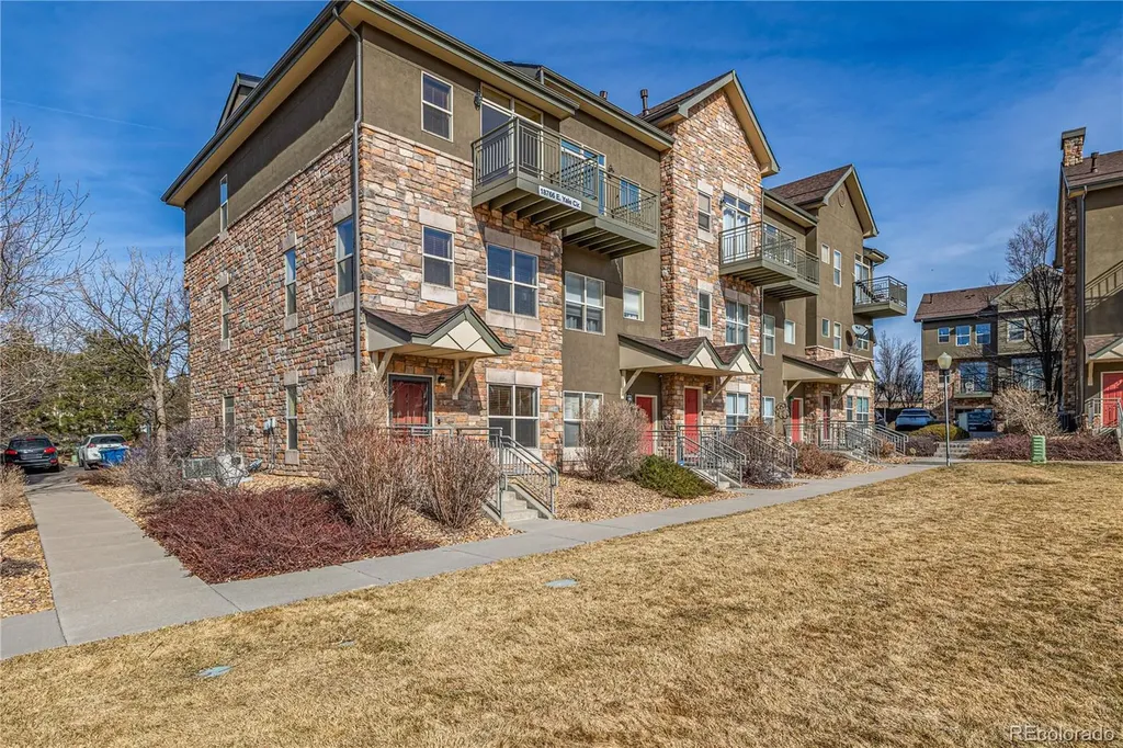 18766 E Yale Circle Aurora CO 80013
