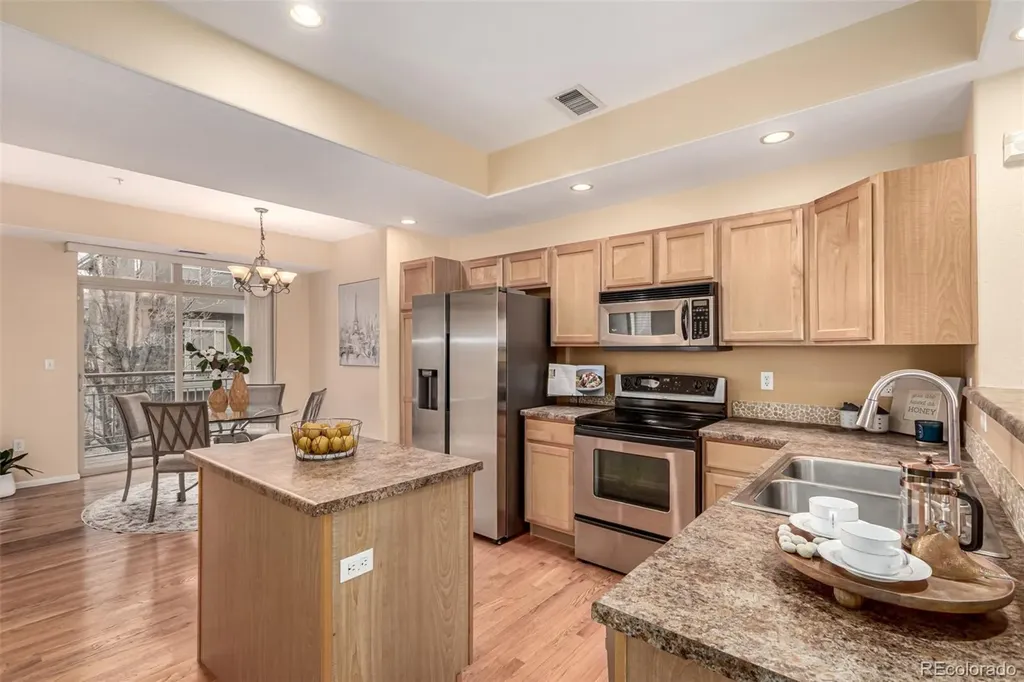 18766 E Yale Circle Aurora CO 80013