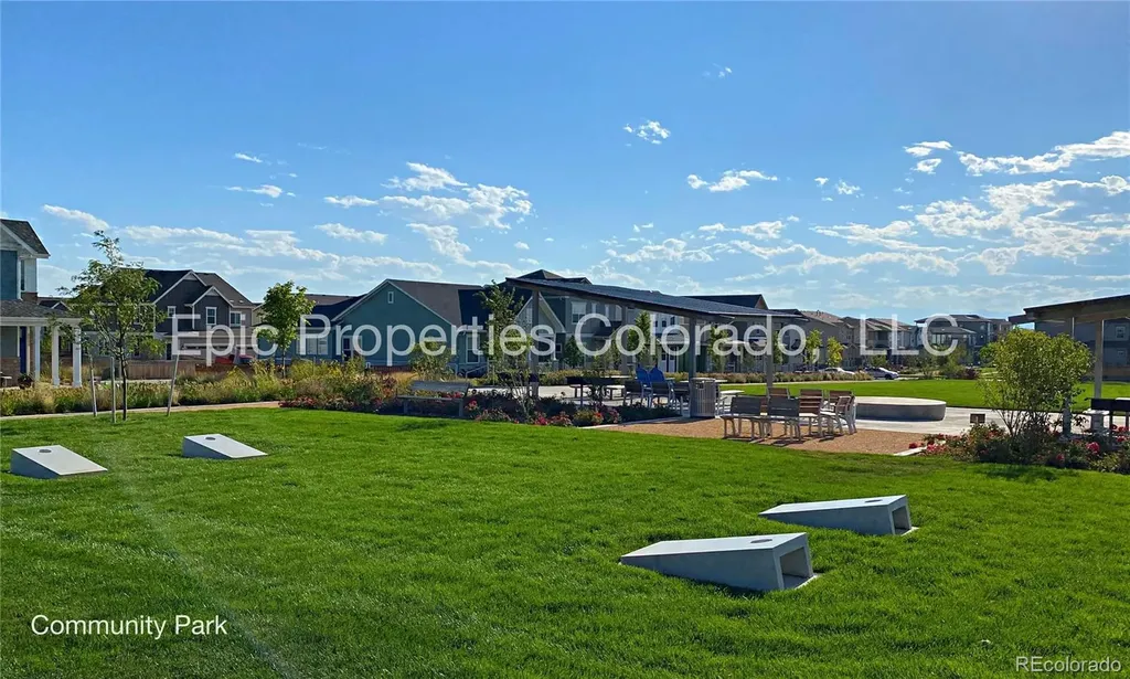 6012 N Netherland Court Aurora CO 80019