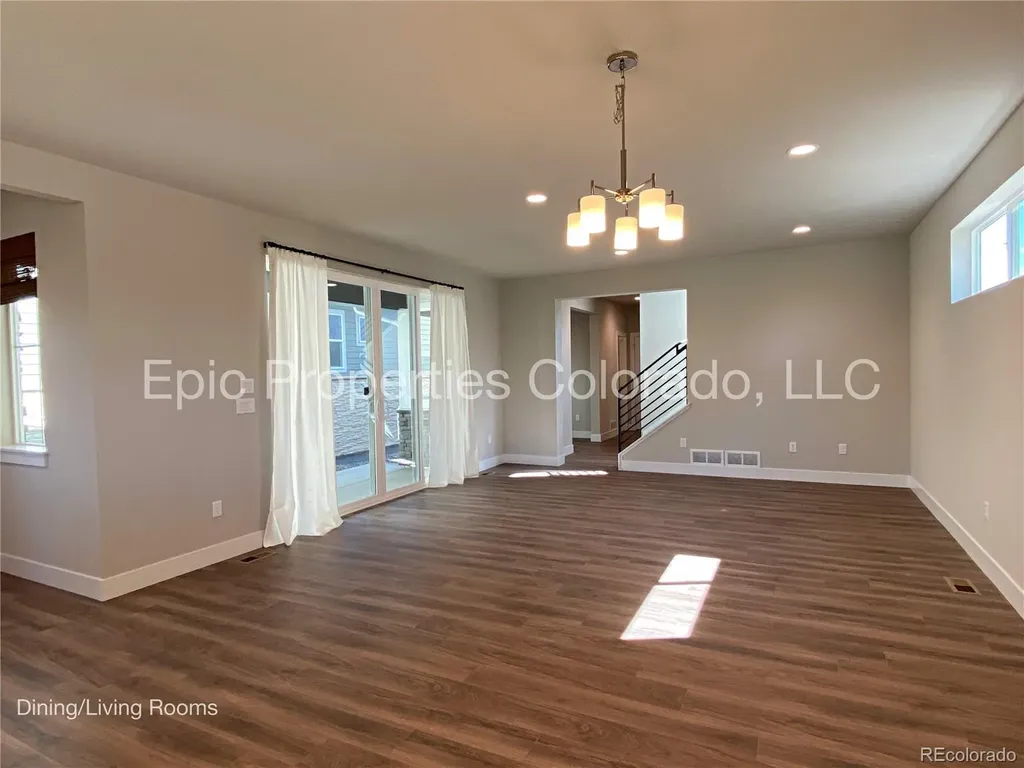 6012 N Netherland Court Aurora CO 80019