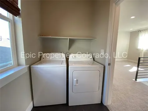 6012 N Netherland Court Aurora CO 80019