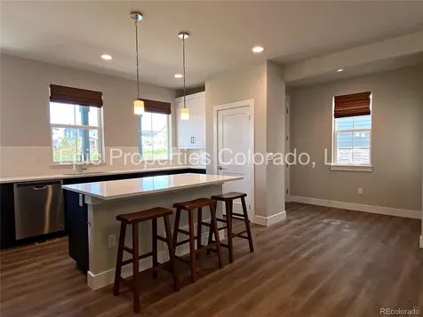 6012 N Netherland Court Aurora CO 80019