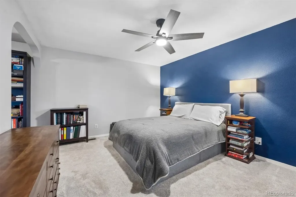 4493 N Auckland Court Denver CO 80239
