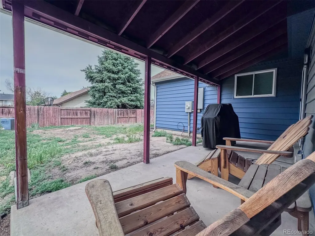 4493 N Auckland Court Denver CO 80239