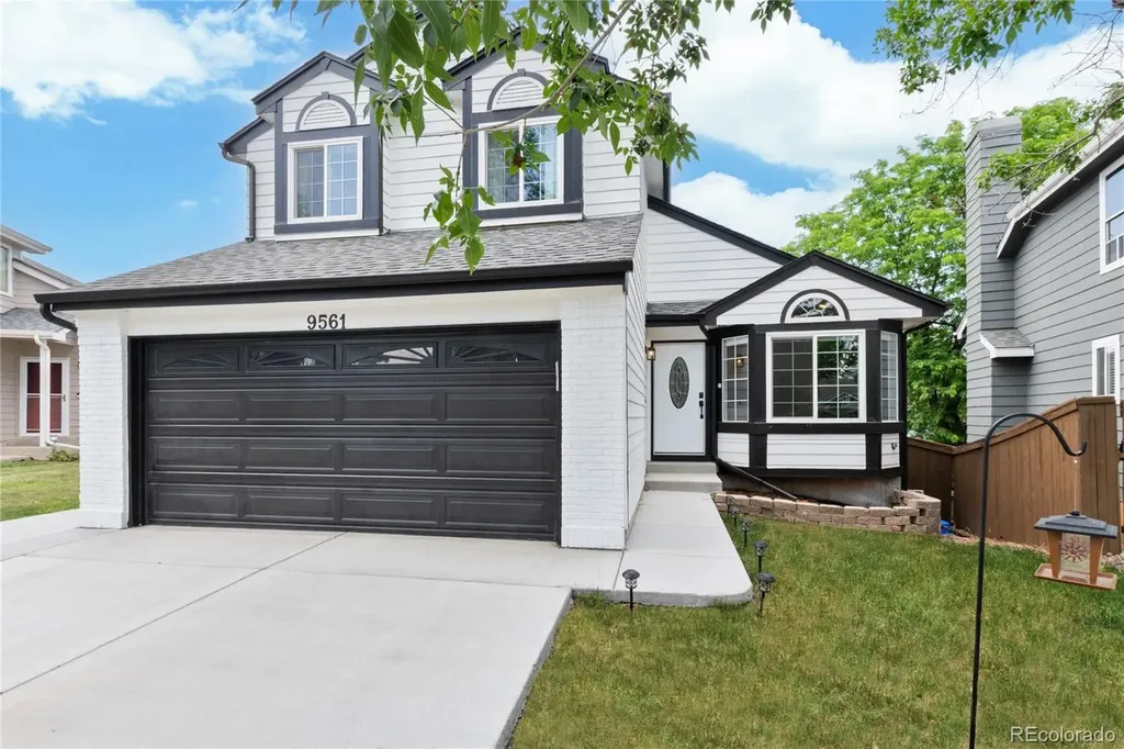 9561 Brentford Drive Littleton CO 80130