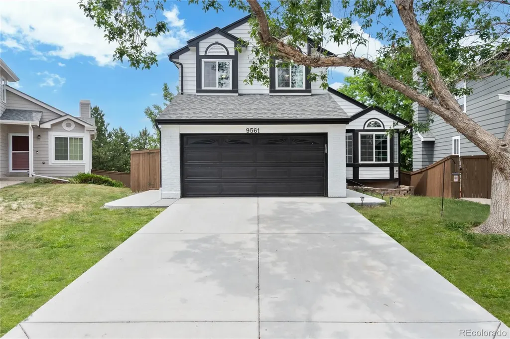 9561 Brentford Drive Littleton CO 80130