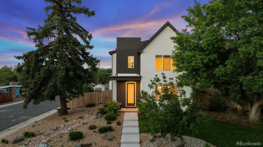 5508 S Foresthill Street Littleton CO 80120