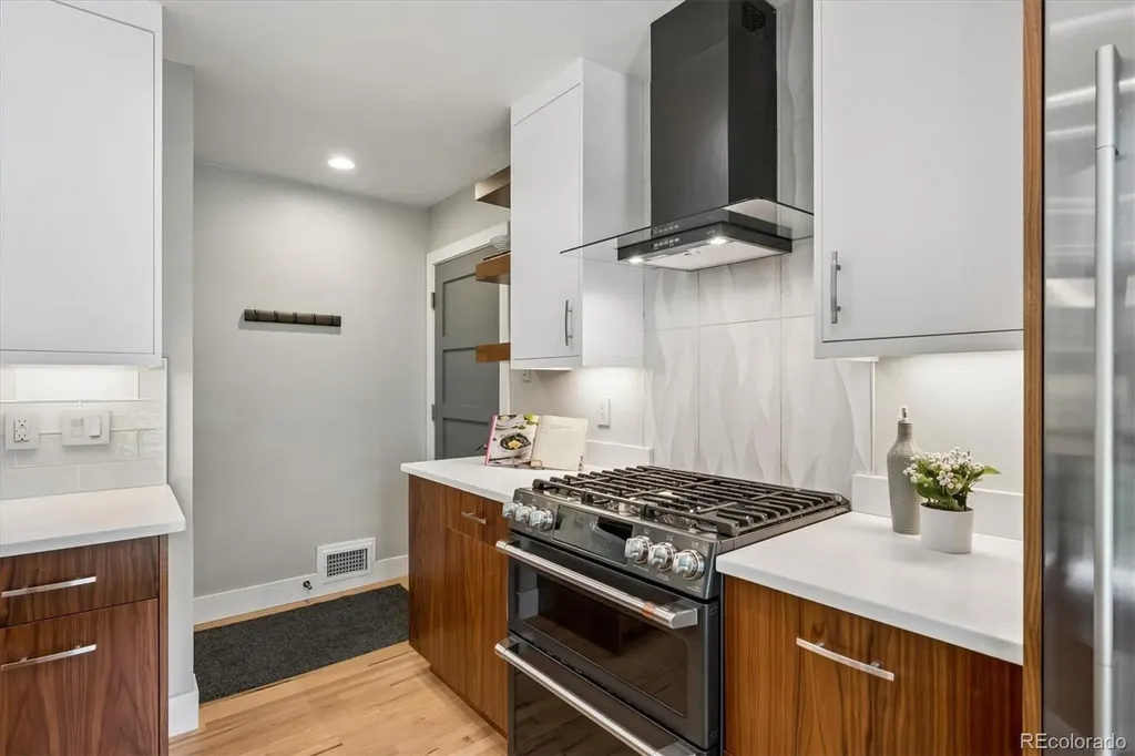8268 E Lehigh Drive Denver CO 80237
