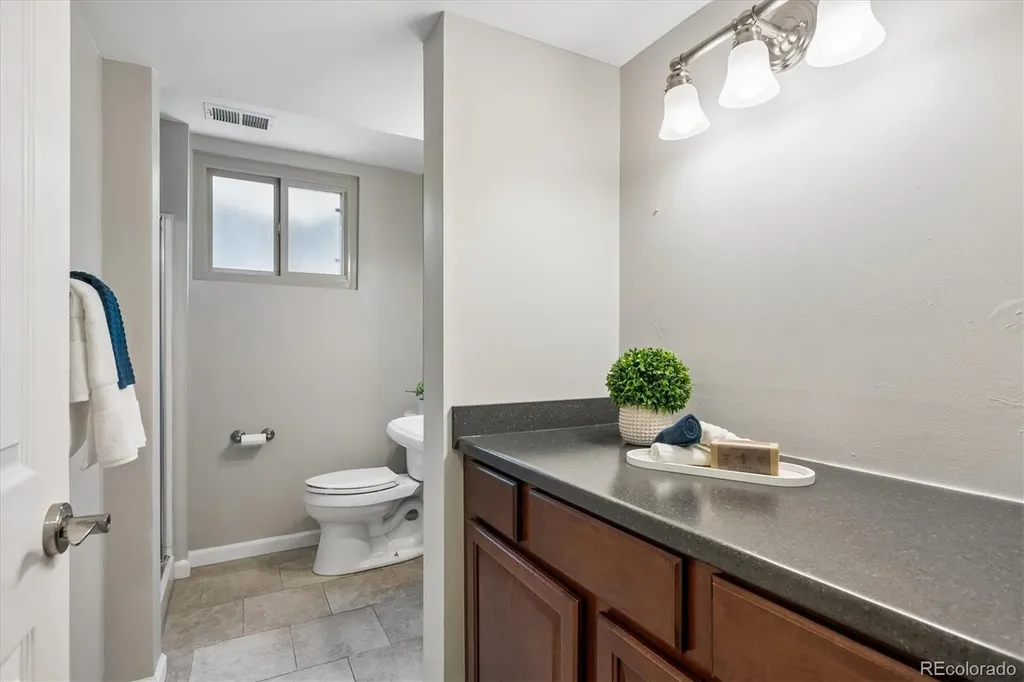 8268 E Lehigh Drive Denver CO 80237
