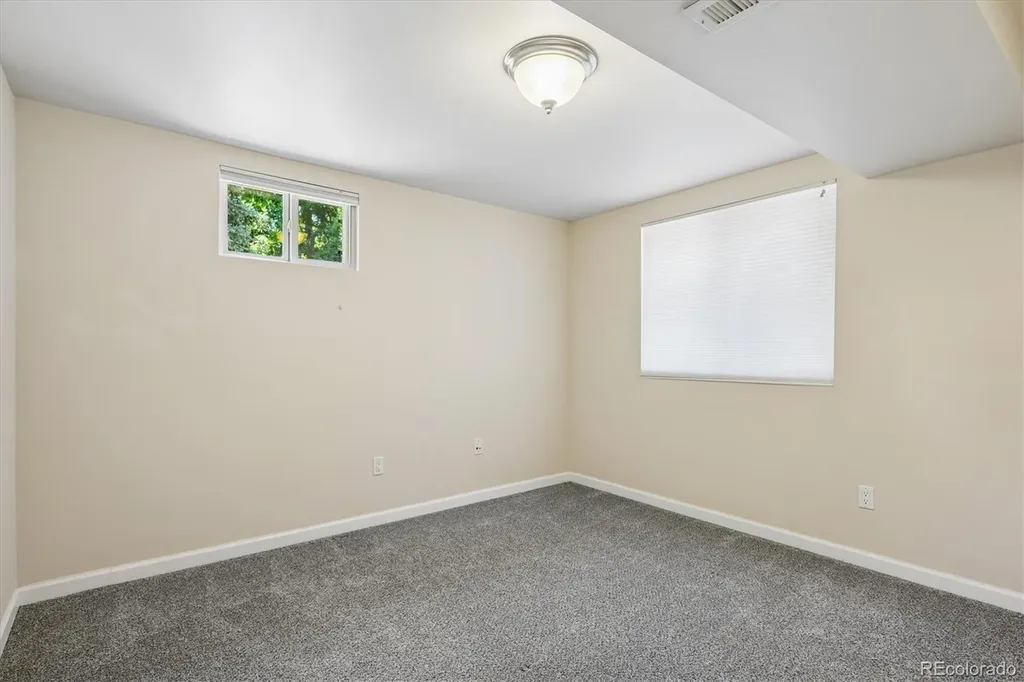 8268 E Lehigh Drive Denver CO 80237