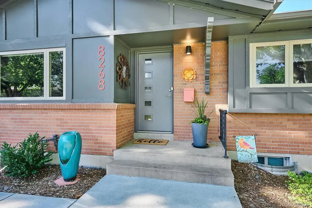 8268 E Lehigh Drive Denver CO 80237