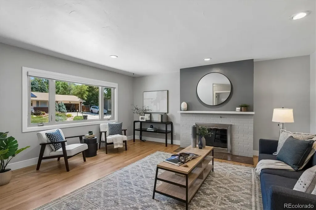 8268 E Lehigh Drive Denver CO 80237