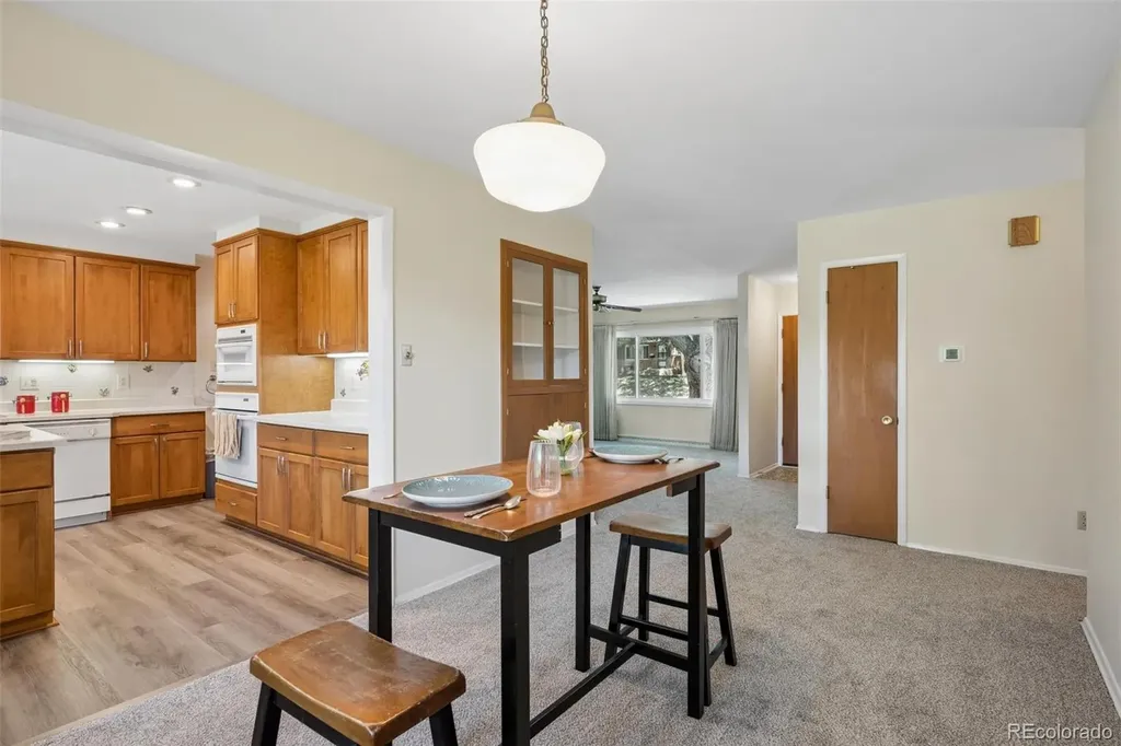 1152 S Vancouver Way Lakewood CO 80228