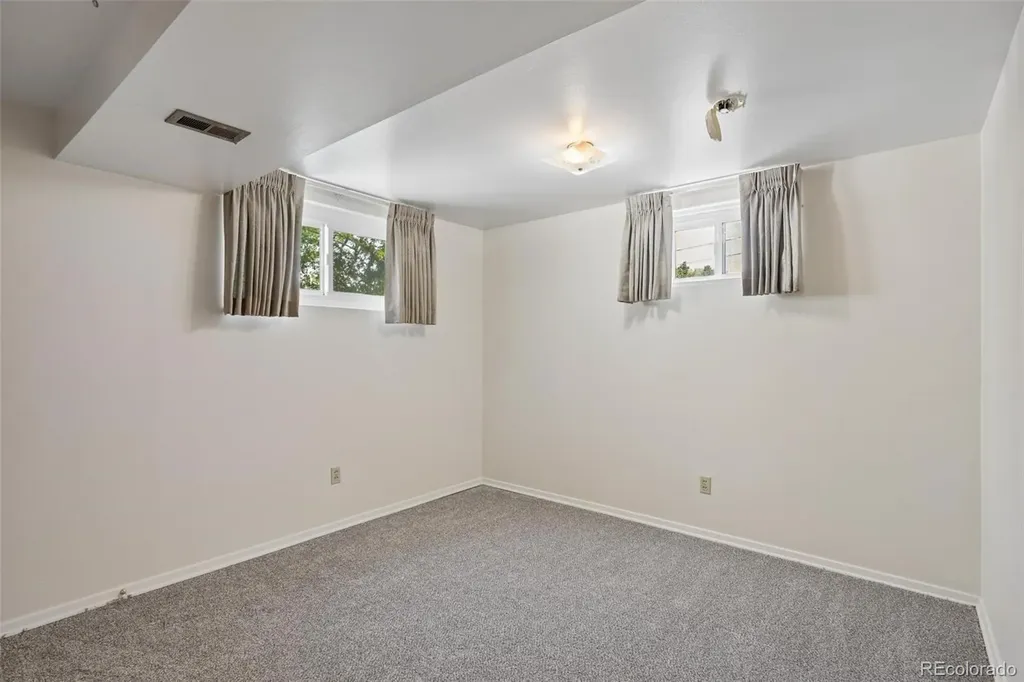 1152 S Vancouver Way Lakewood CO 80228