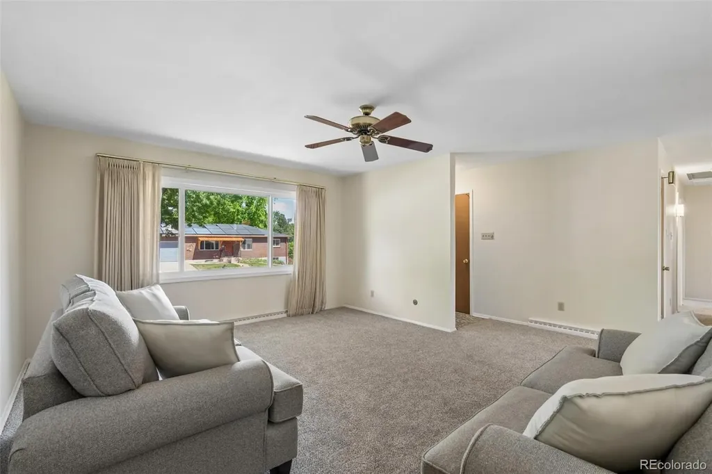1152 S Vancouver Way Lakewood CO 80228