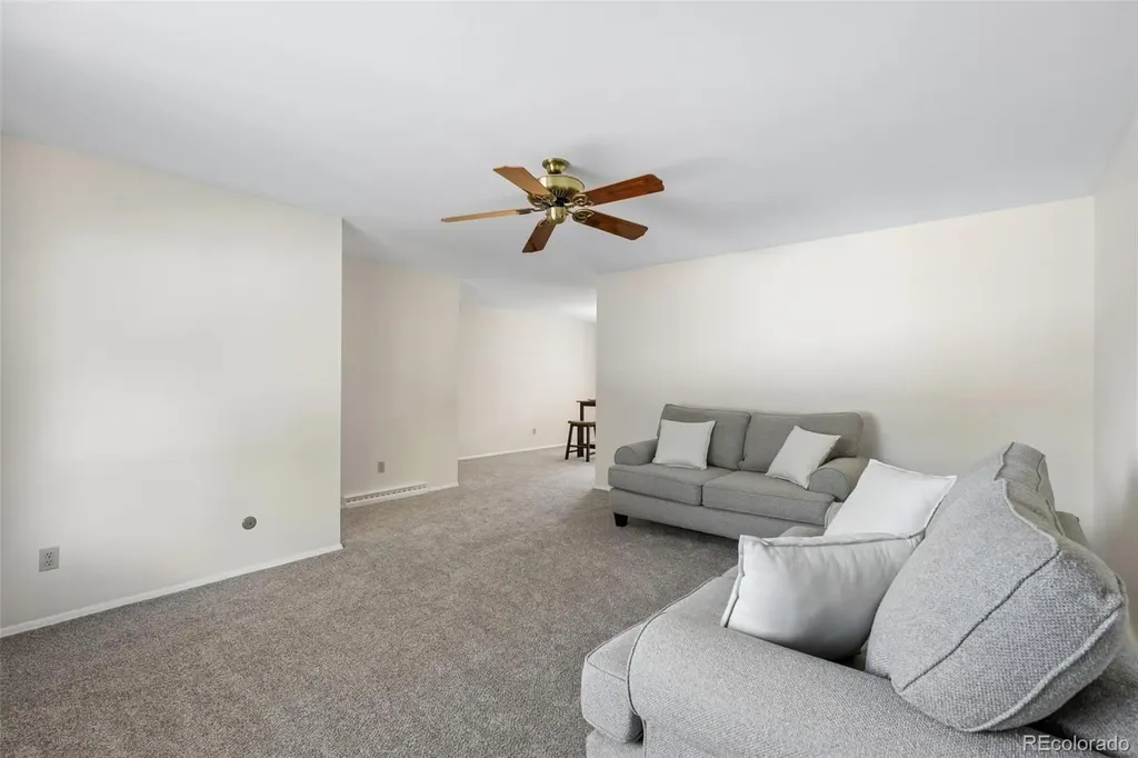 1152 S Vancouver Way Lakewood CO 80228