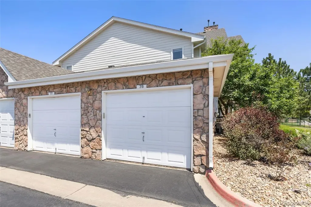 18930 E Warren Circle Aurora CO 80013