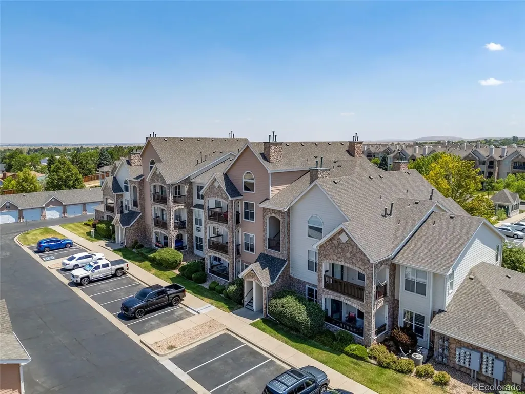 18930 E Warren Circle Aurora CO 80013