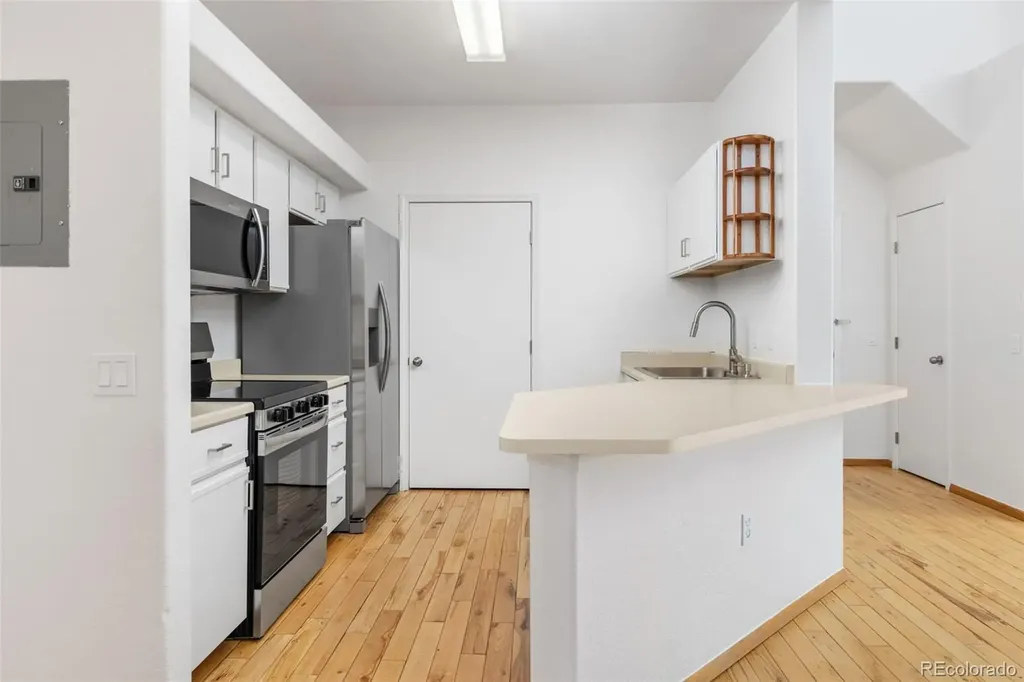 18930 E Warren Circle Aurora CO 80013