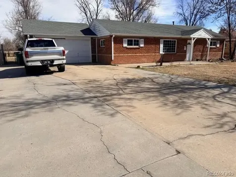 129 Del Mar Circle Aurora CO 80011