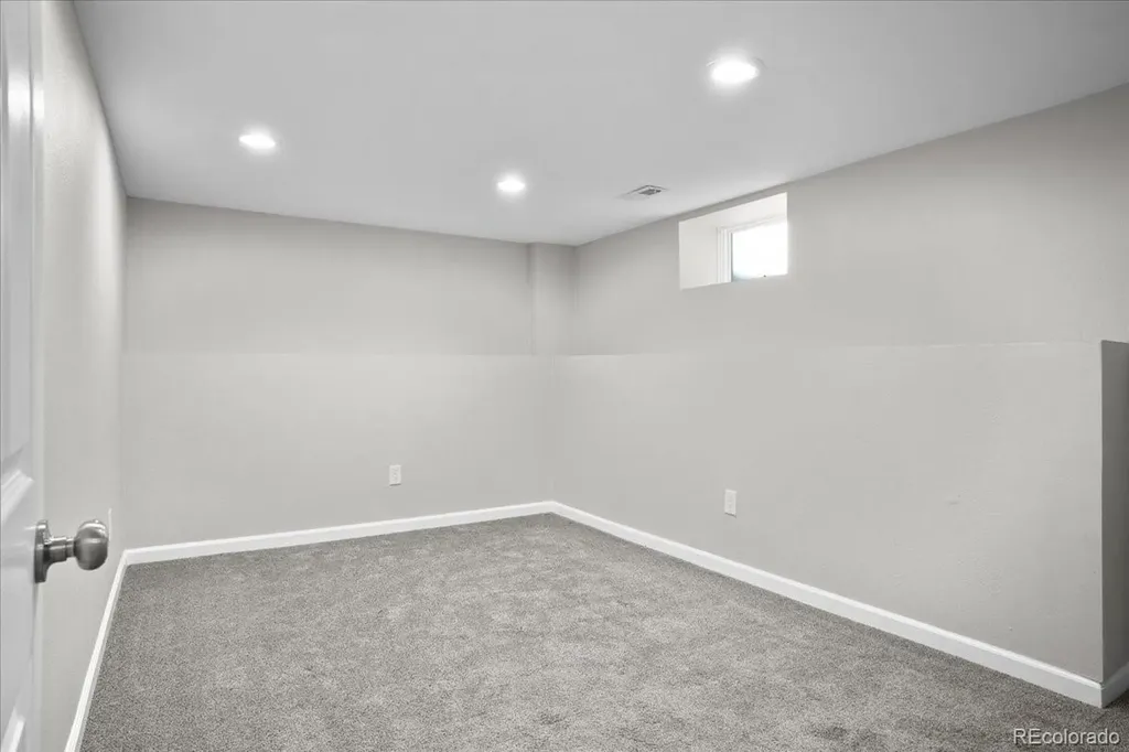 3559 N Jackson Street Denver CO 80205