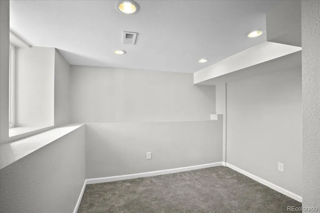 3559 N Jackson Street Denver CO 80205