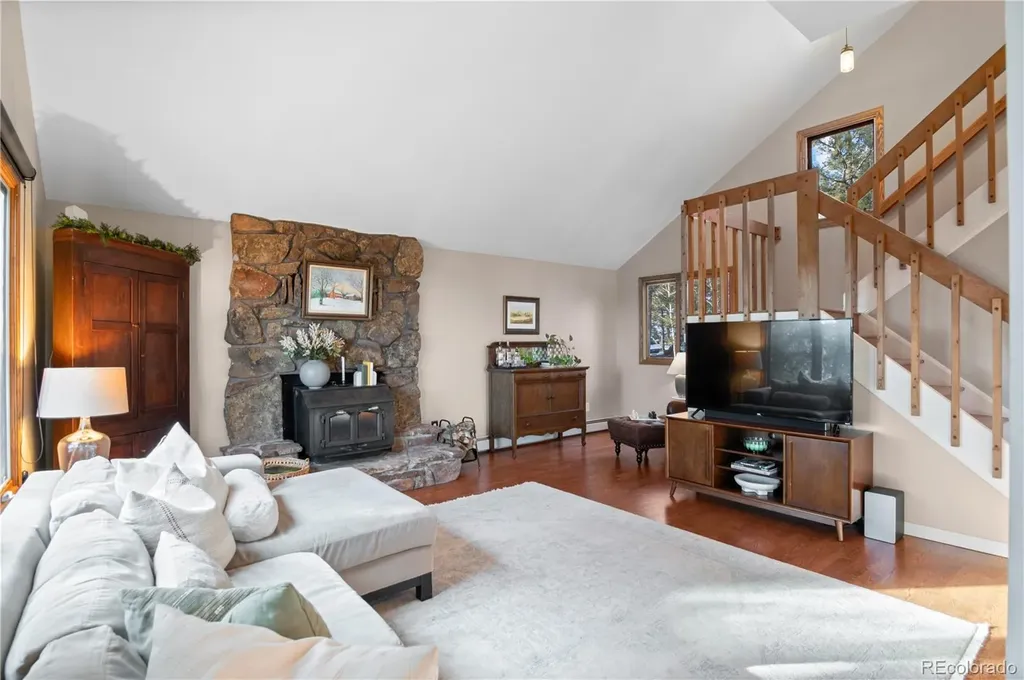 31207 Kings Valley Drive Conifer CO 80433
