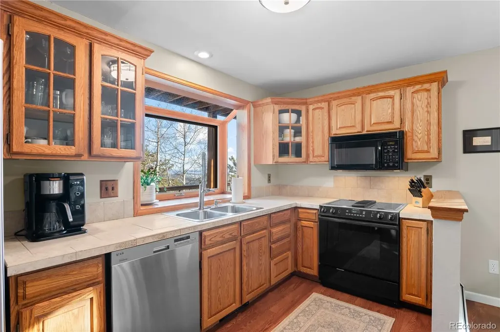 31207 Kings Valley Drive Conifer CO 80433