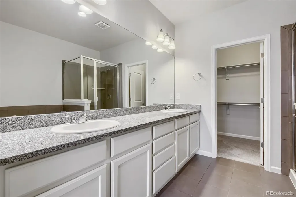 508 E Dry Creek Place Littleton CO 80122
