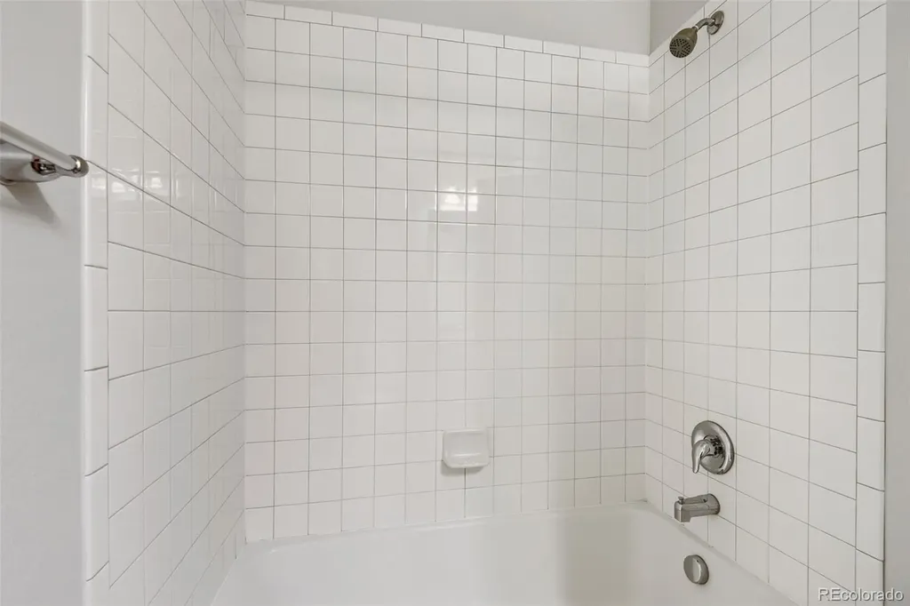 508 E Dry Creek Place Littleton CO 80122