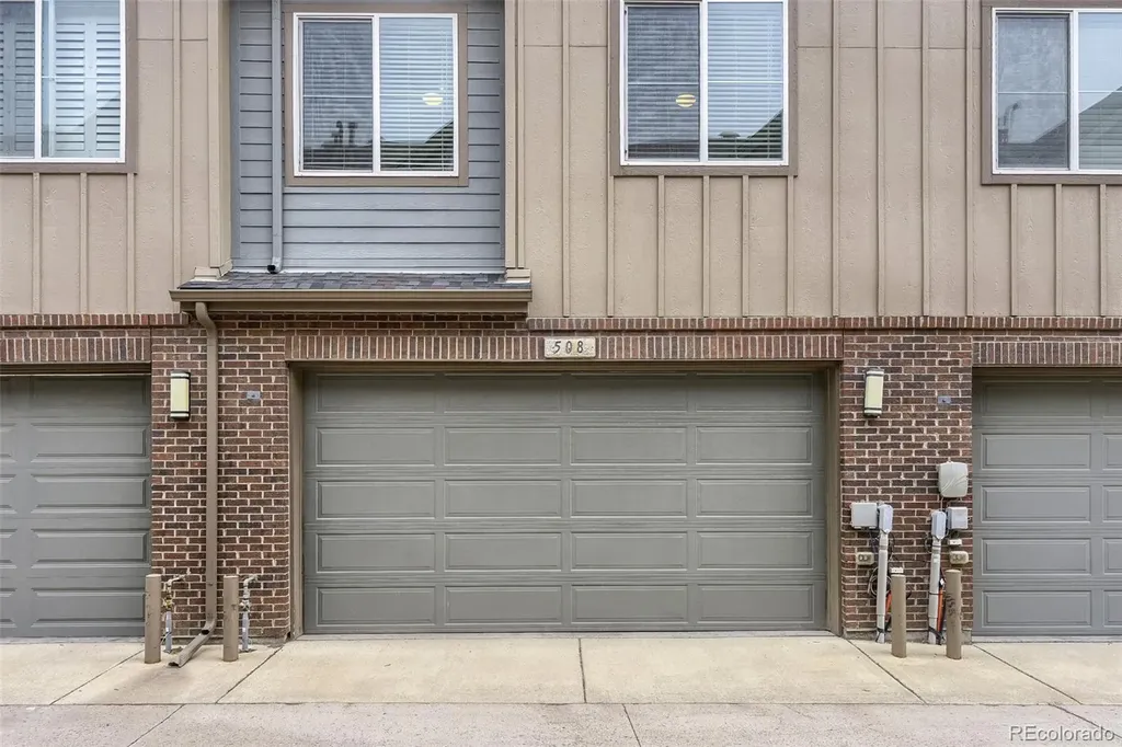 508 E Dry Creek Place Littleton CO 80122