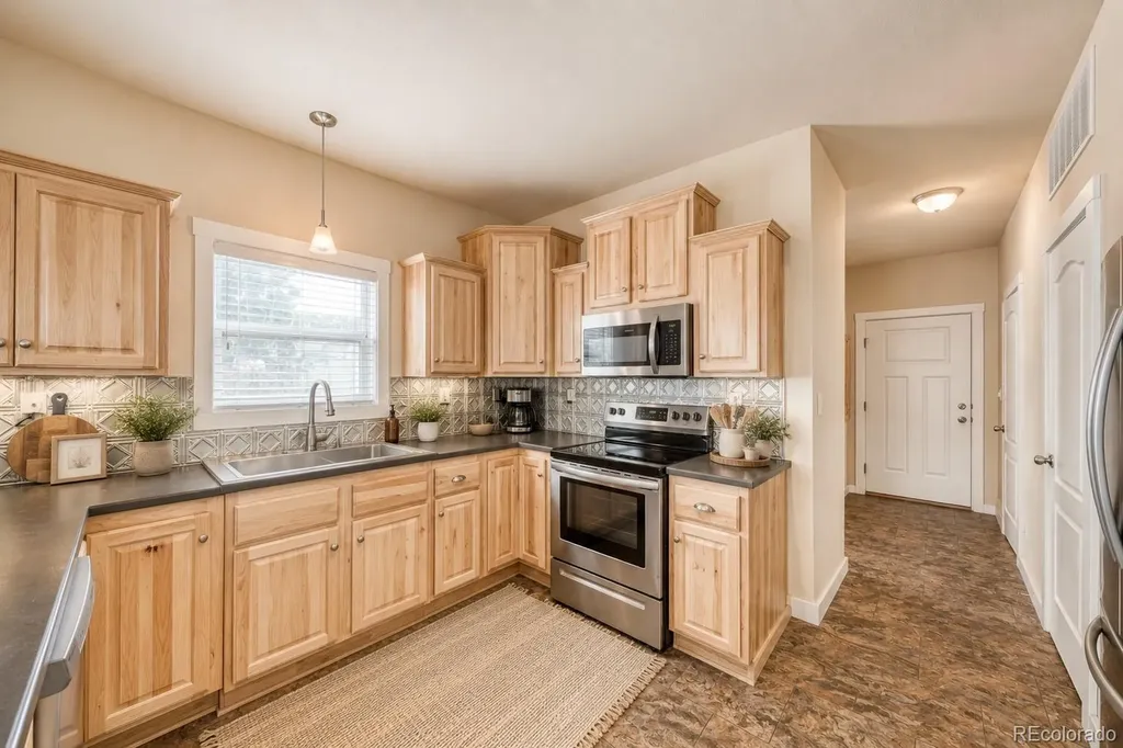203 Chestnut Street Leadville CO 80461