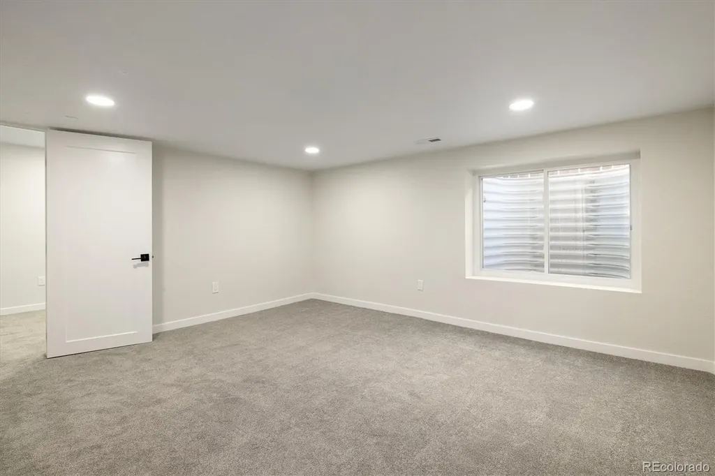10471 Hoyt Way Broomfield CO 80021
