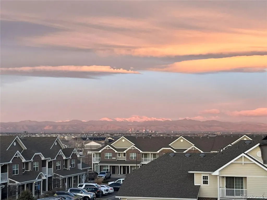 5694 N Gibralter Way Aurora CO 80019