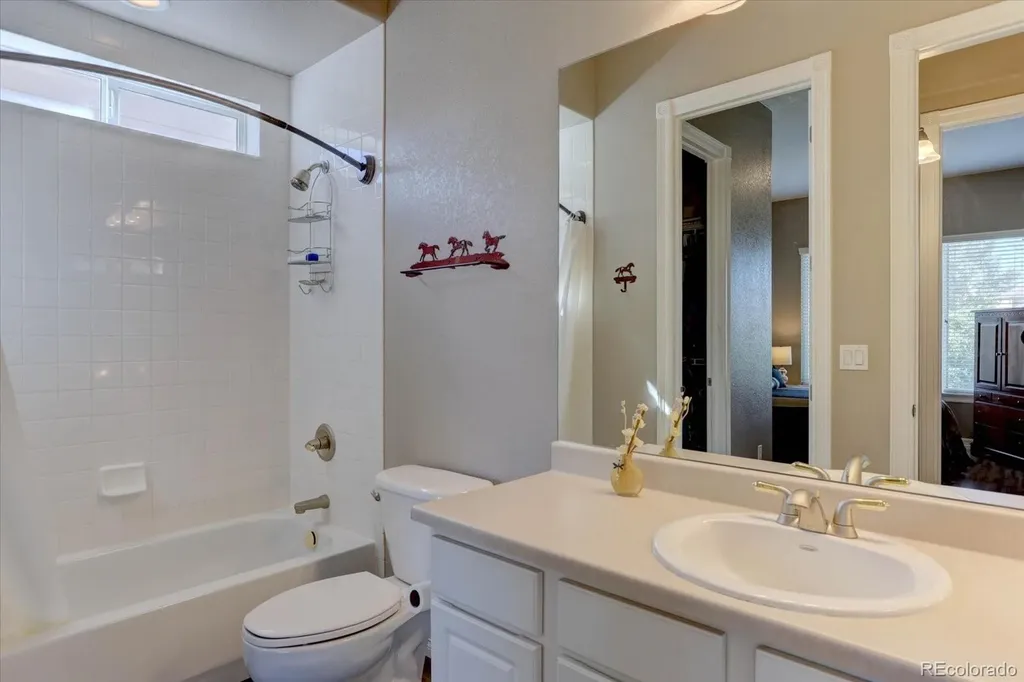 9557 W Plymouth Avenue Littleton CO 80128