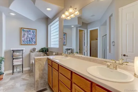 9557 W Plymouth Avenue Littleton CO 80128