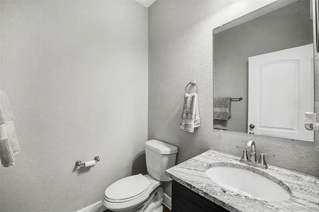 9985 W 32nd Avenue Wheat Ridge CO 80033