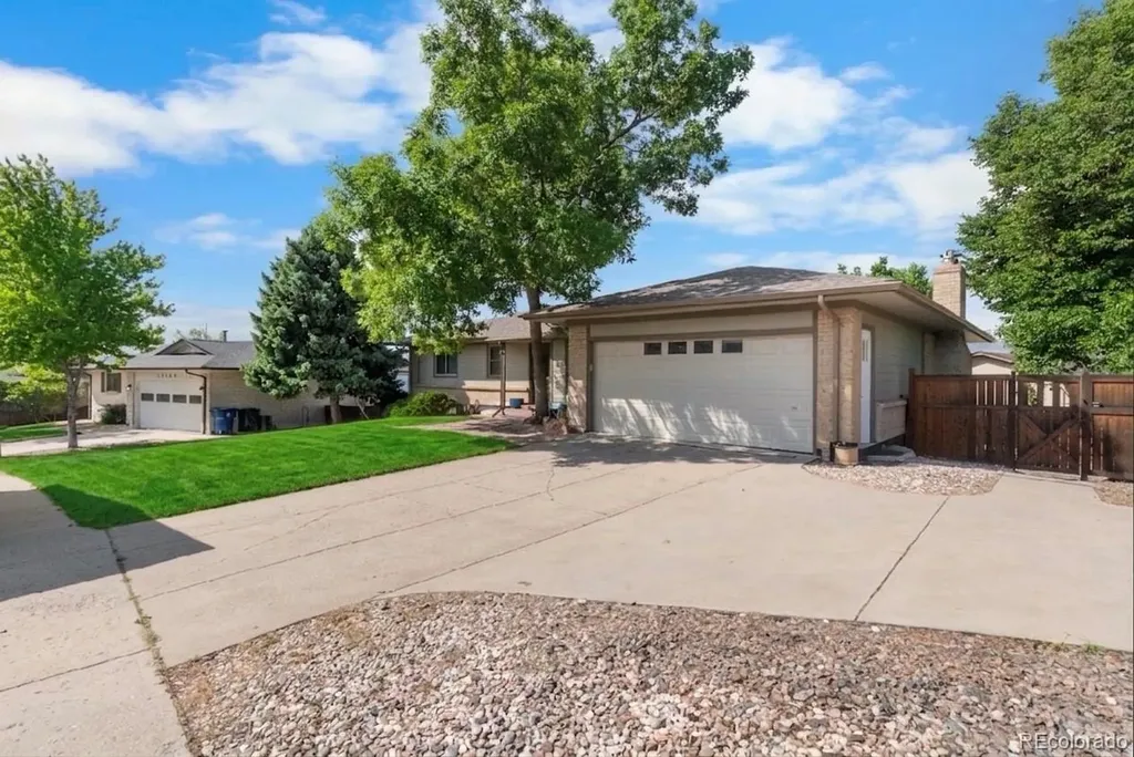 13384 W Utah Circle Lakewood CO 80228