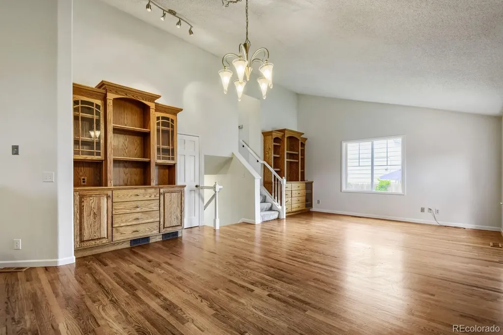 17483 E Temple Drive Aurora CO 80015
