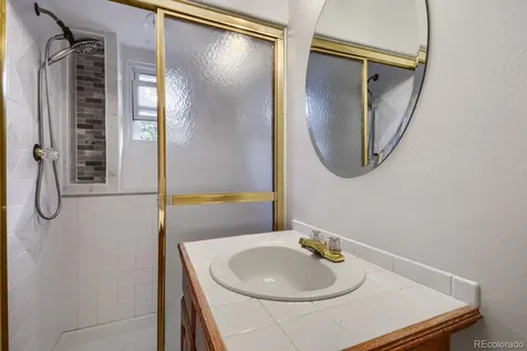 17483 E Temple Drive Aurora CO 80015