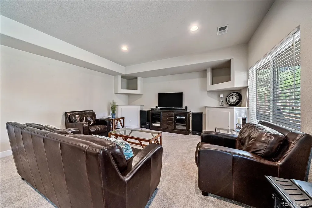 7418 Cameron Drive Larkspur CO 80118