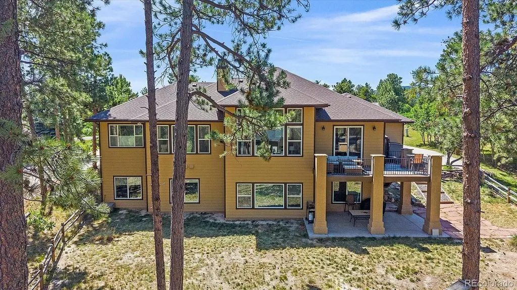 7418 Cameron Drive Larkspur CO 80118