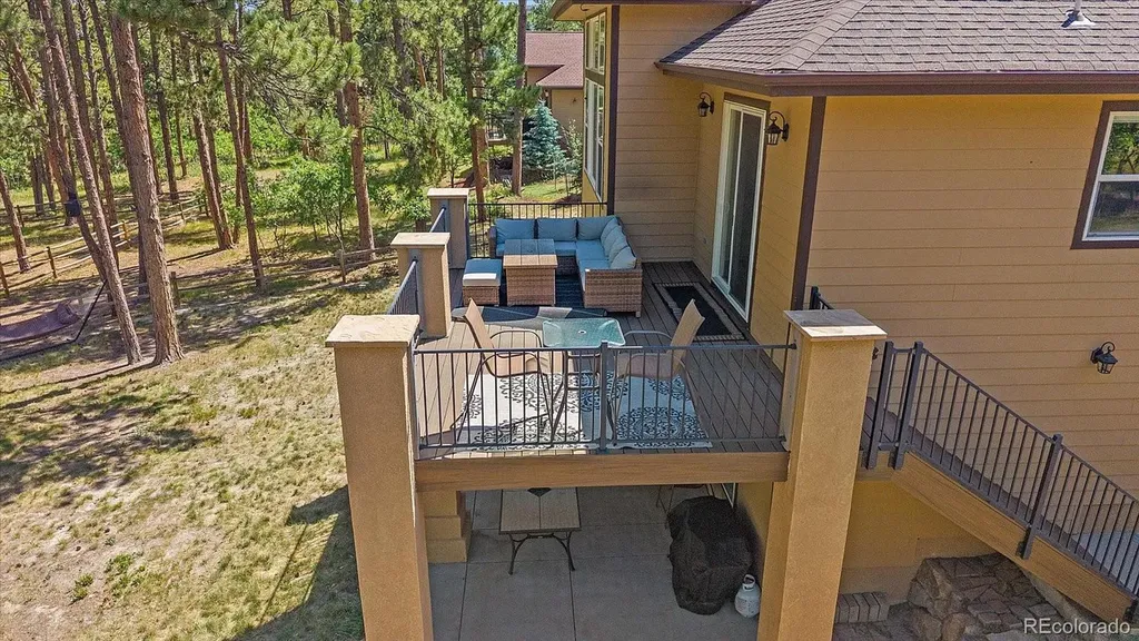 7418 Cameron Drive Larkspur CO 80118